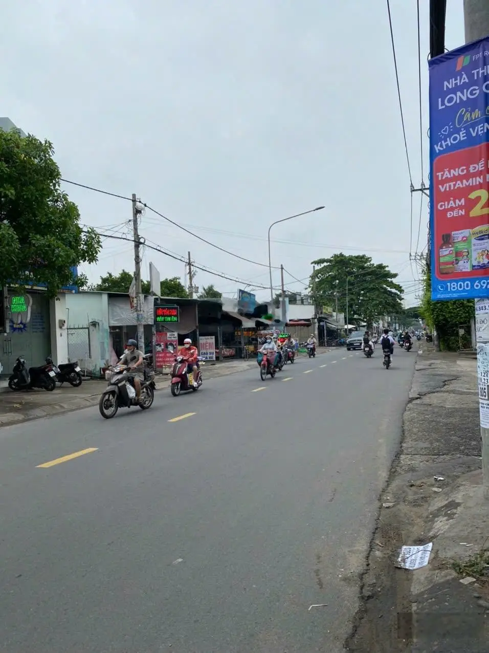 Bán nhà mặt tiền Tân Hòa Đông ngang 4x30m đường 20m. Buôn bán kinh doanh sầm uất