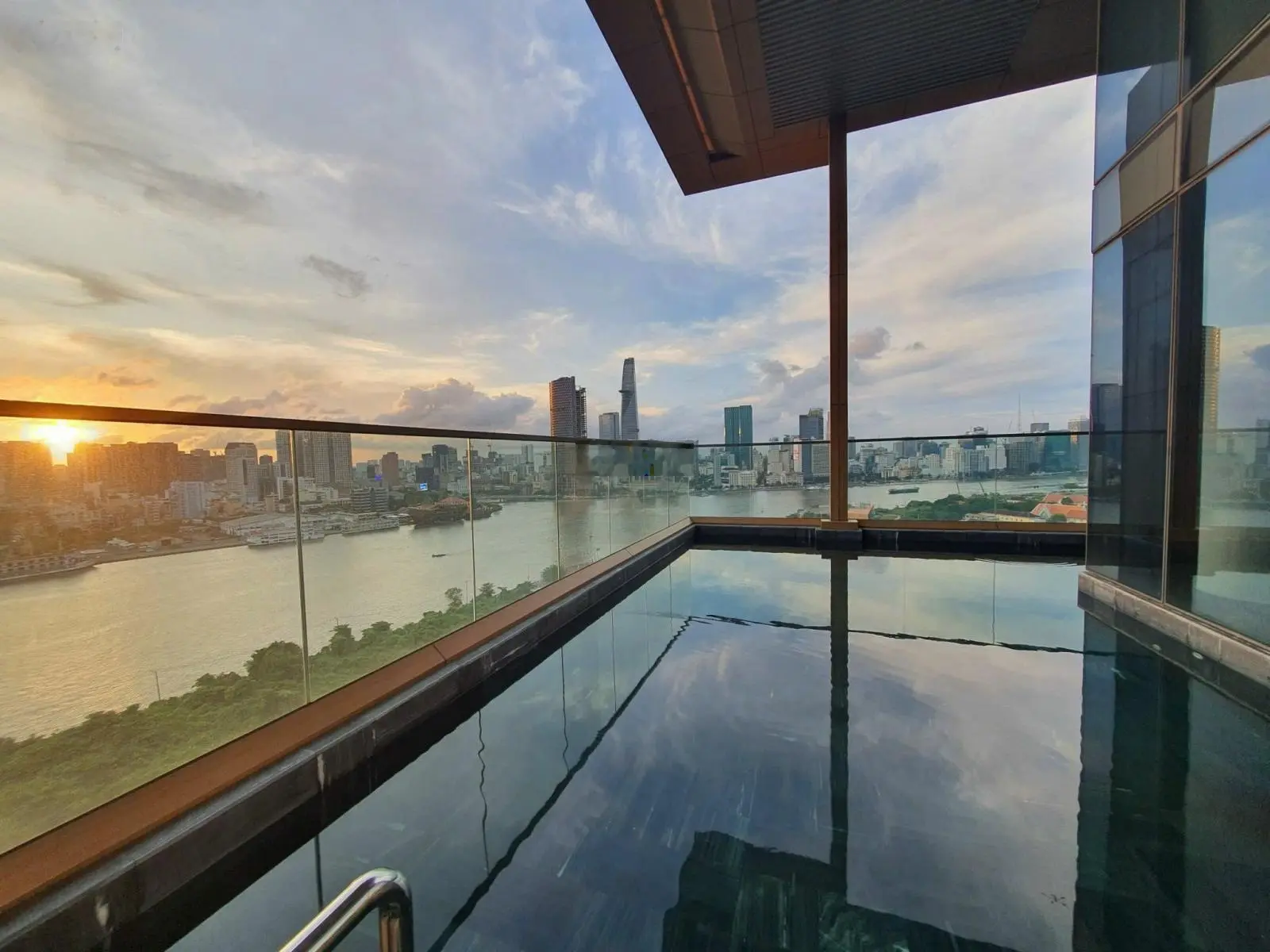 3 căn Penthouse đang bán tại Empire City cập nhật tháng 8/2024. Đoàn Phương ERA Ant Plus