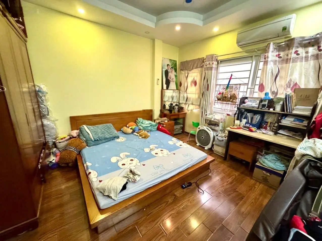 Bán nhà Cầu Giấy lô góc 2 thoáng trước sau, 40m2 mặt tiền 4.5m giá chỉ 7.5 tỷ