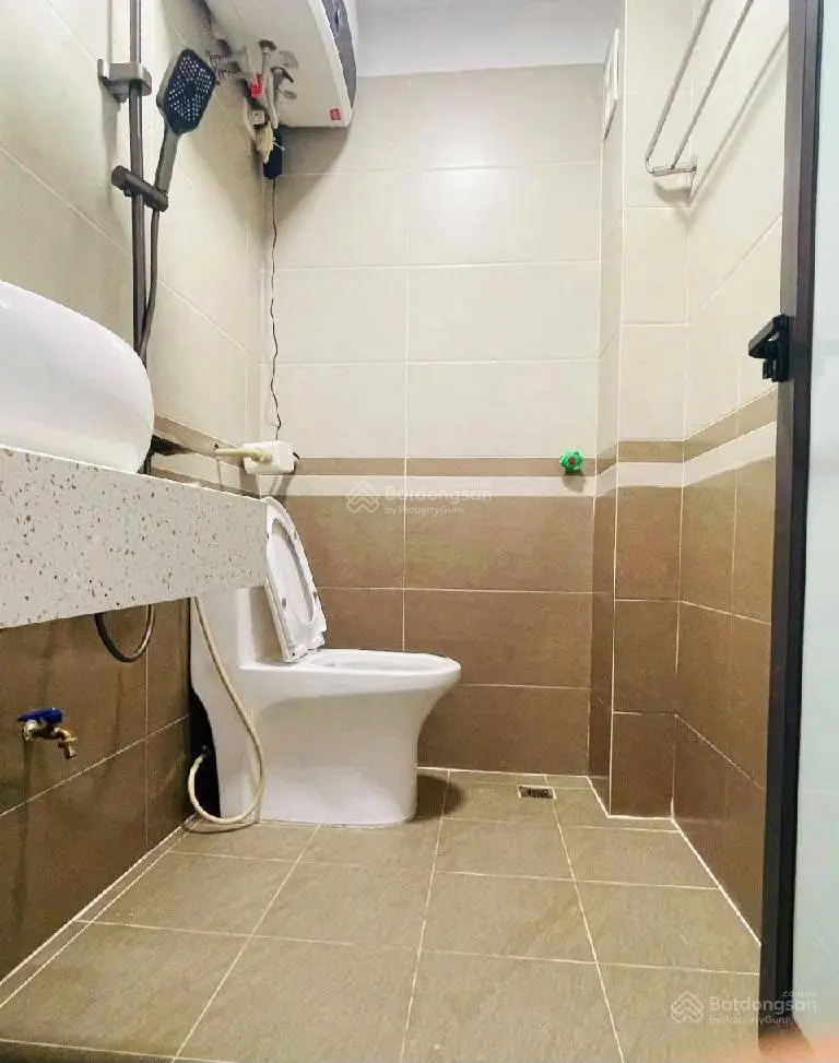 Bán nhà riêng 4PN, 4WC, 37m2 tại phố Cự Lộc, quận Thanh Xuân giá, 5,8 tỷ