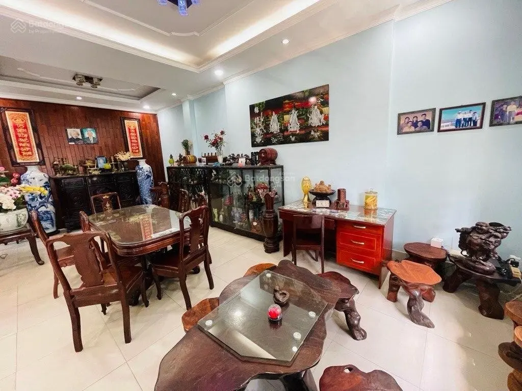 Bán biệt thự - 2 tầng - Hương Lộ 2 - Bình Tân - ngang 10mx25m - 15 tỷ
