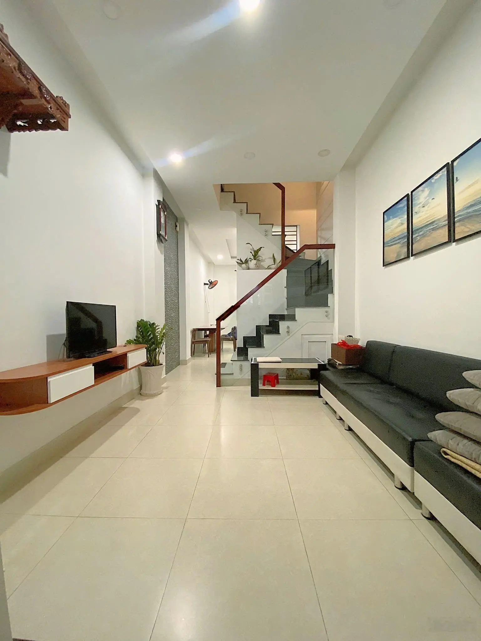 BÁN NHÀ ĐẸP GẦN TẠ QUANG BỬU 52m2, KẾ ĐẠI HỌC CÔNG NGHỆ SG.