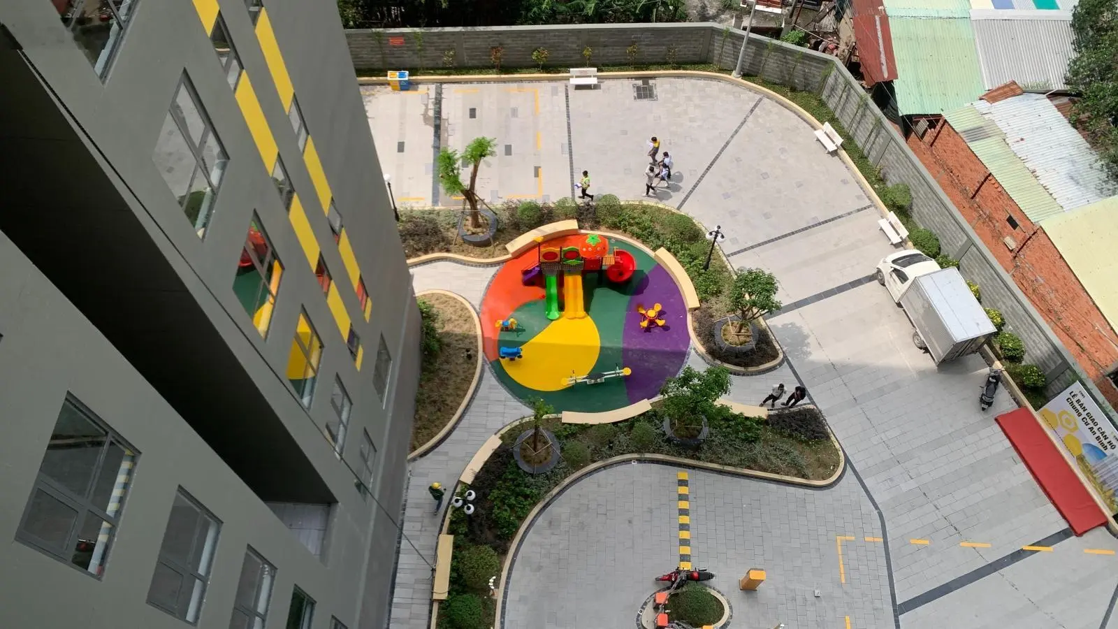 GIÁ RẺ CHẤN ĐỘNG!! Chính chủ cần bán nhanh căn hộ Bcons Polygon 2PN+2WC 54m giá bán chỉ 1tỷ970