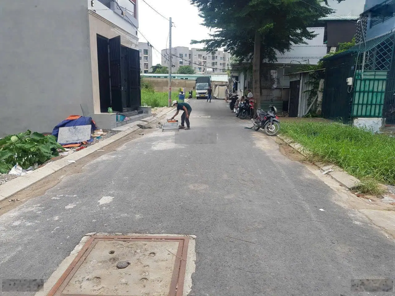 Bán đất tặng kho mặt tiền nhựa khu phân lô, Lâm Hoành, An Lạc, Bình Tân, Khu nhà đồng bộ sạch đẹp