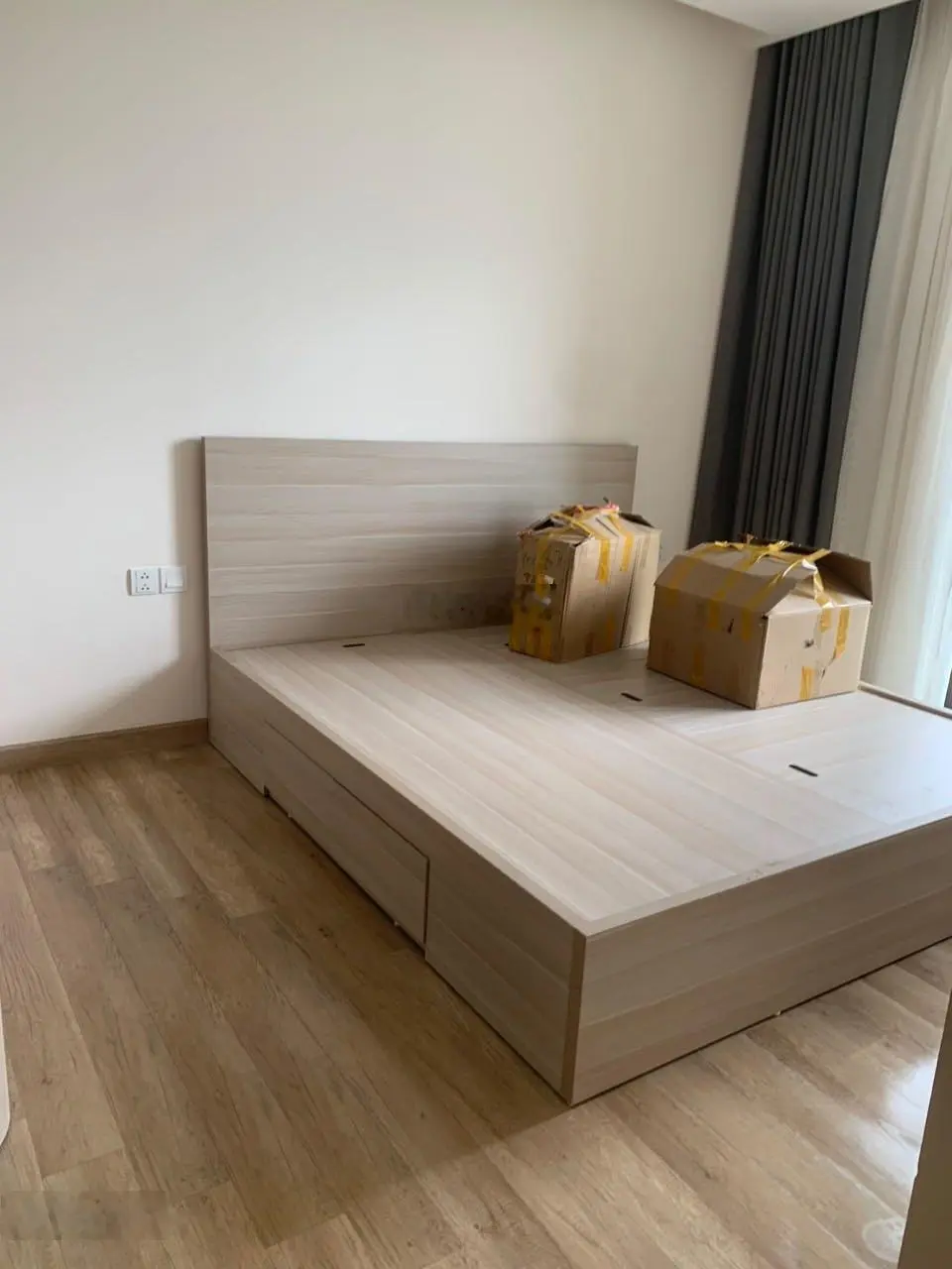 Căn hộ 2 phòng ngủ 2WC 63m2 Sol Forest Ecopark view Biệt thự Đảo full nội thất gỗ, giá 2tỷ950