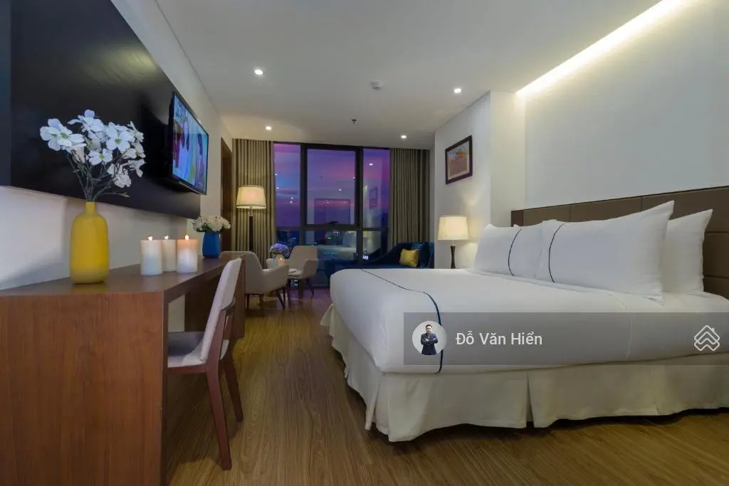 Bán khách sạn 3 sao đối diện khu bắn pháo hoa quốc tế TP Đà Nẵng