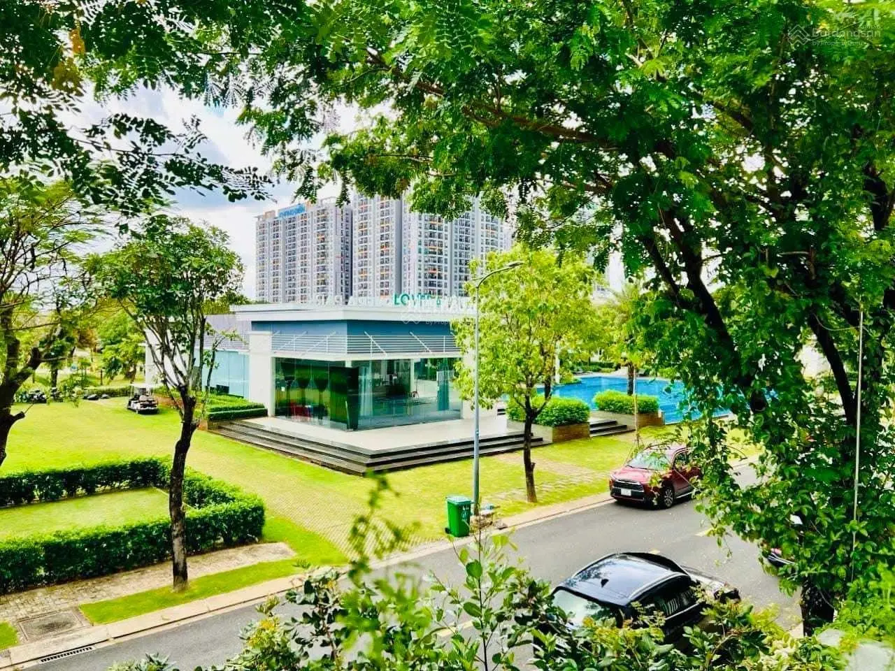 Tôi chính chủ cần bán căn nhà phố Lovera Park 4PN - 4WC 5x16m full NT, giá 7tỷx. LH: 0907 705 ***