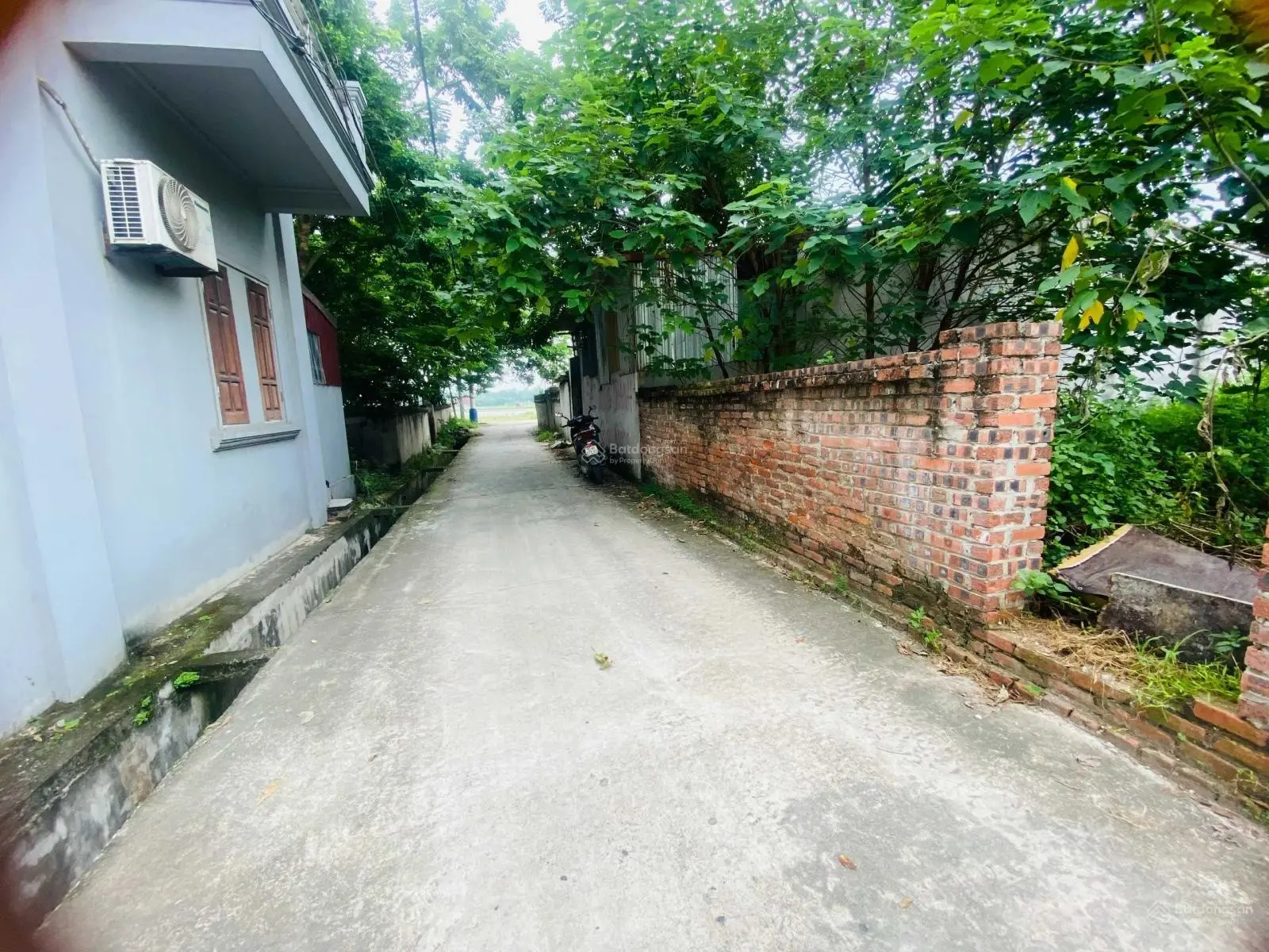 Bán đất thôn Nghĩa Vũ - Dục Tú - Đông Anh. DT 103m2, lô góc, đường ô tô tránh, sát bìa làng