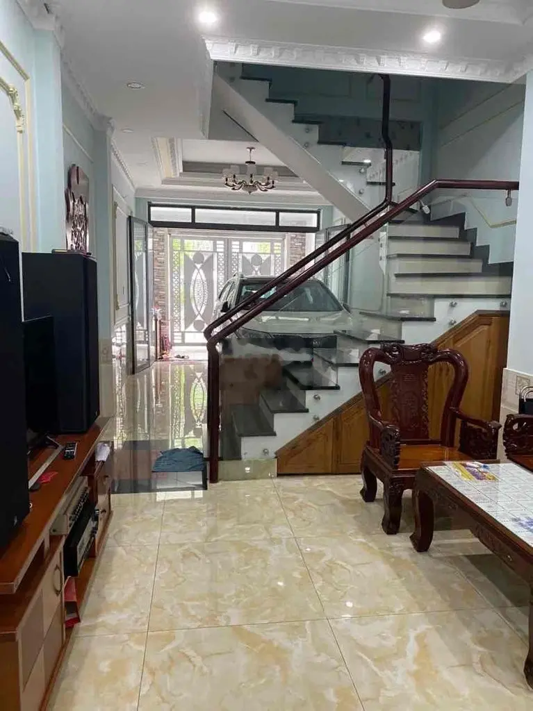Bán căn nhà 4x20m 3,5 lầu về Bảo Lộc
