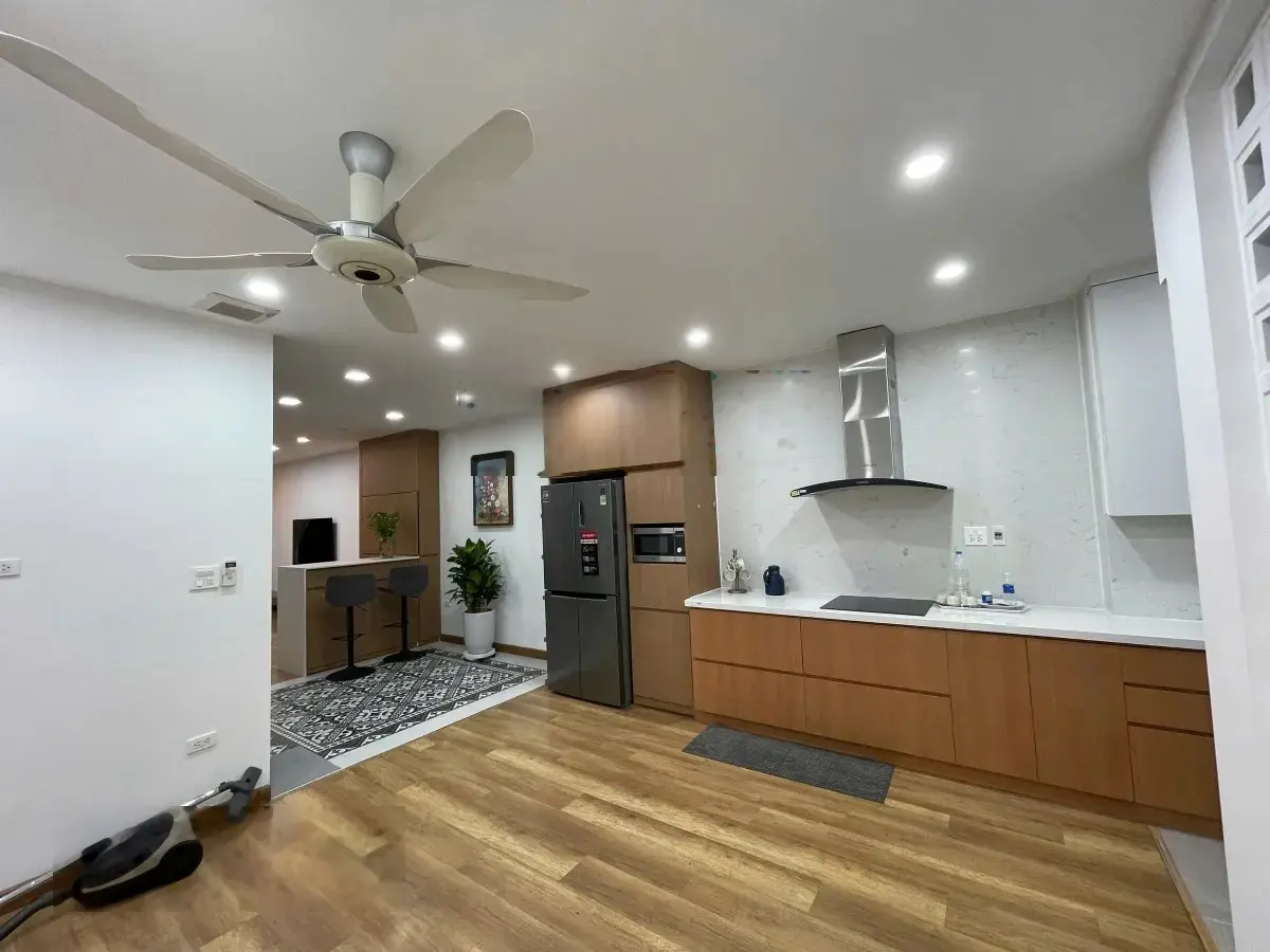 Chính chủ cần bán nhanh LK ngõ 38 Xuân La, Tây Hồ 86m2 5T thang máy, MT 5m, ô tô KD, giá thiện chí