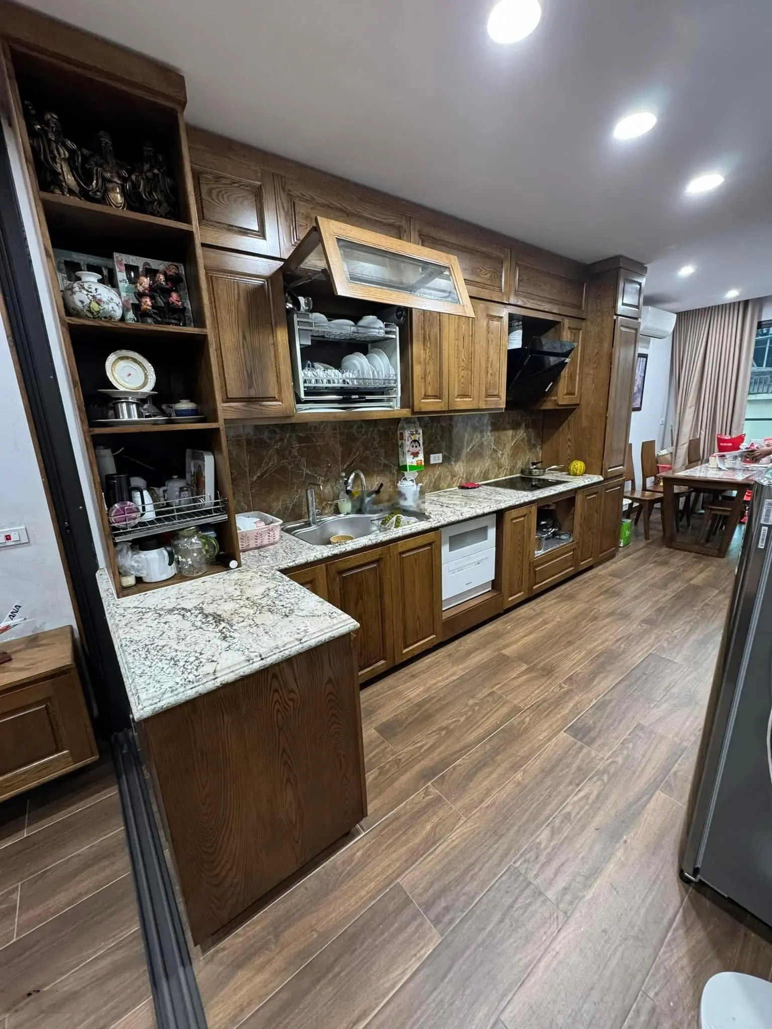 Phân lô phố Cầu Giấy, 10m ra mặt phố, 8 tầng thang máy, ô tô đỗ cửa, 2 thoáng vĩnh viễn, 65M*8T