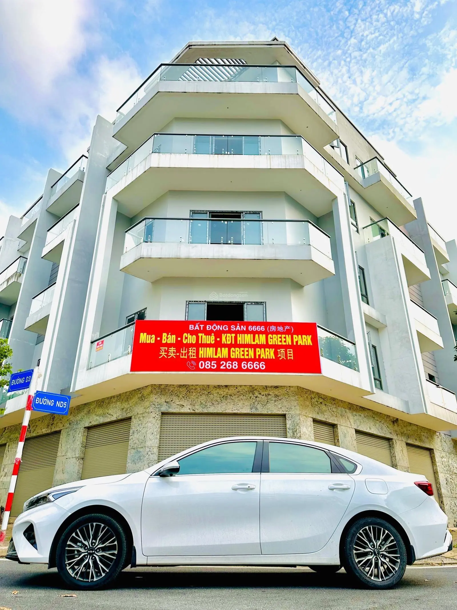 Bán căn góc Himlam Đại Phúc giá hơn 10 tỷ DT 108m2 đối diện vườn hoa 5000m2 ngập tràn tiện ích