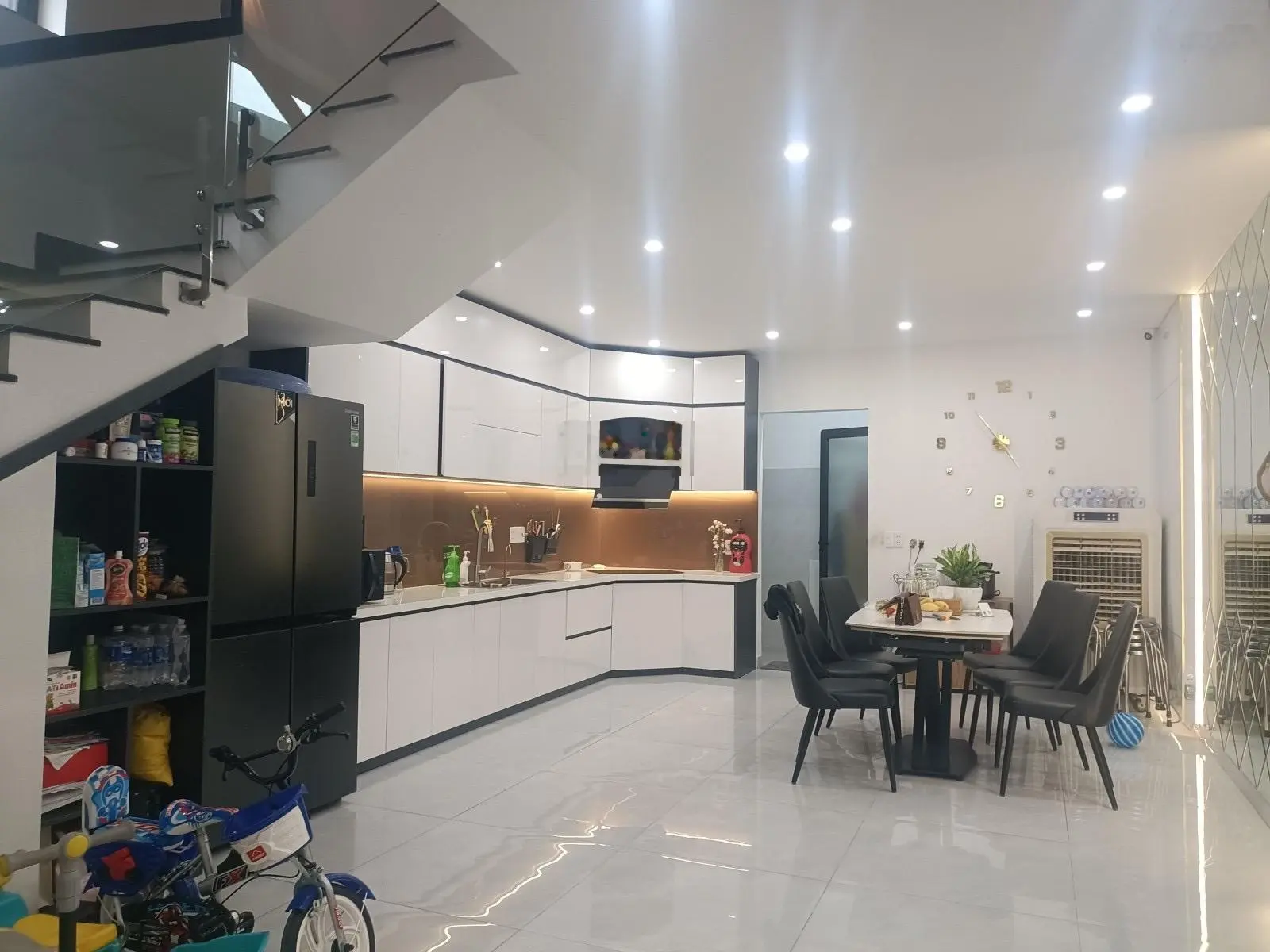 -mua 1 được 3 nhà mặt tiền đường mỹ khê 7 -sơn trà, vị trí đắc địa số 1 kinh doanh - có 1-0-2.