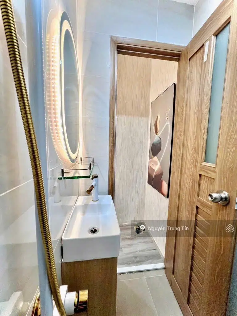 Siêu phẩm giá rẻ quận 3 - Nhỉnh 4 tỷ - Lê Văn Sỹ - 3 tầng - Tặng full nội thất