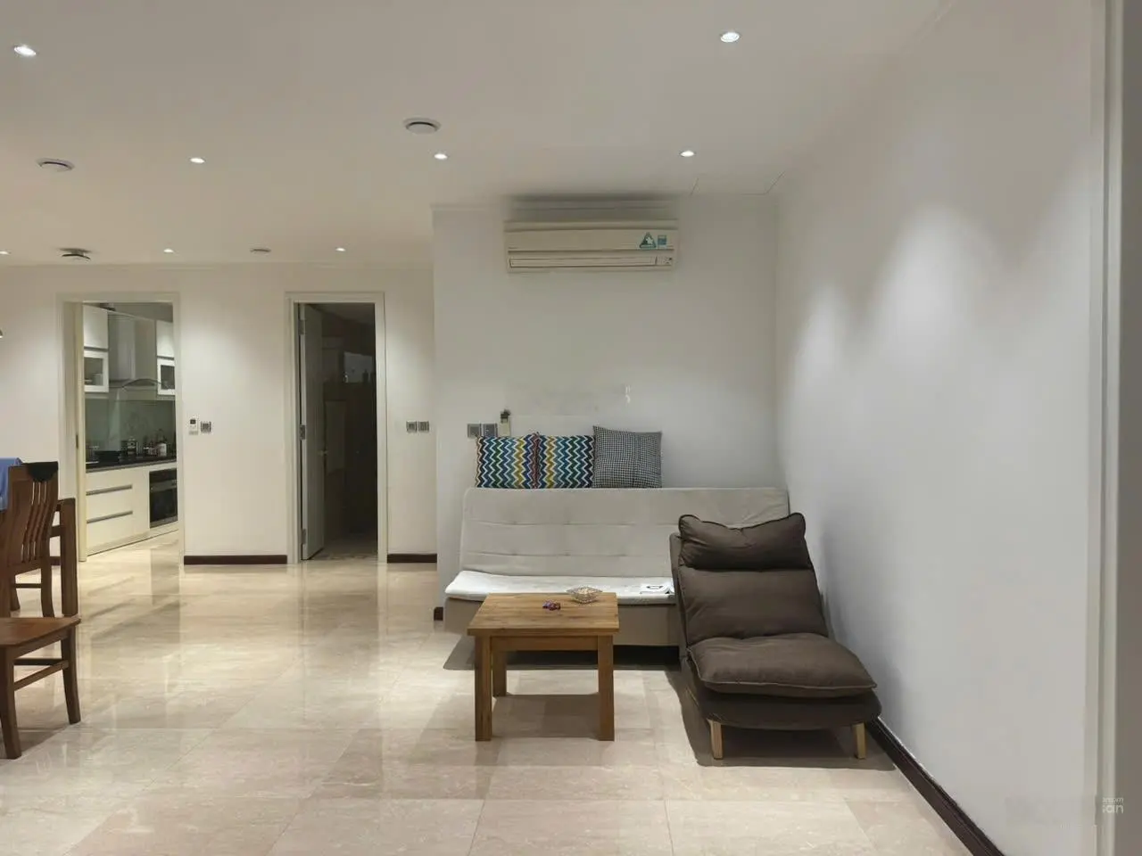 Bán căn hộ chung cư tại khu đô thị nam thăng long - ciputra giá tốt, 153m2