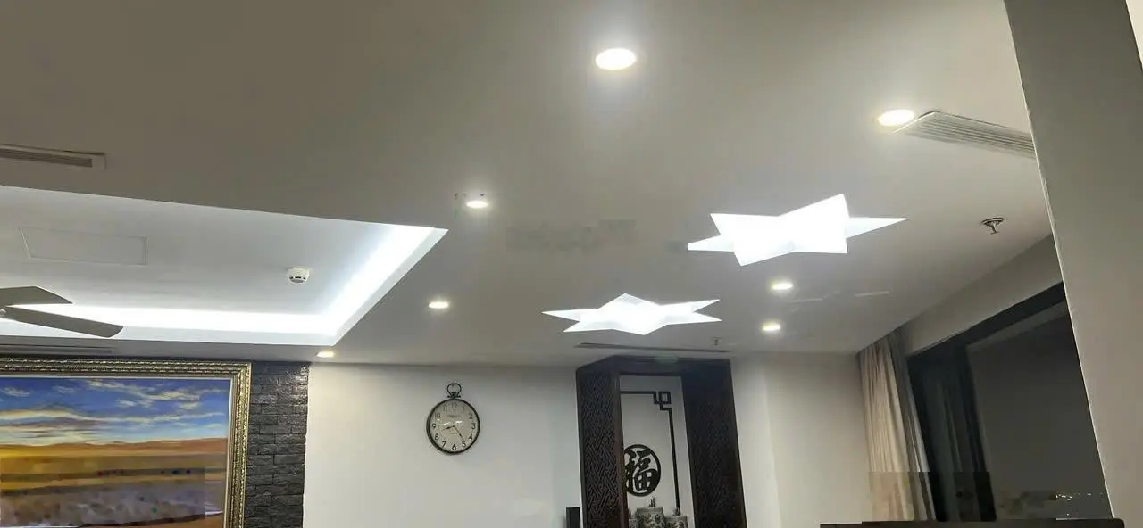 Đặc biệt hiếm tại Royal chủ nhà sang nước ngoài cần bán gấp căn 2PN, 110m2 chỉ nhỉnh 9 tỷ