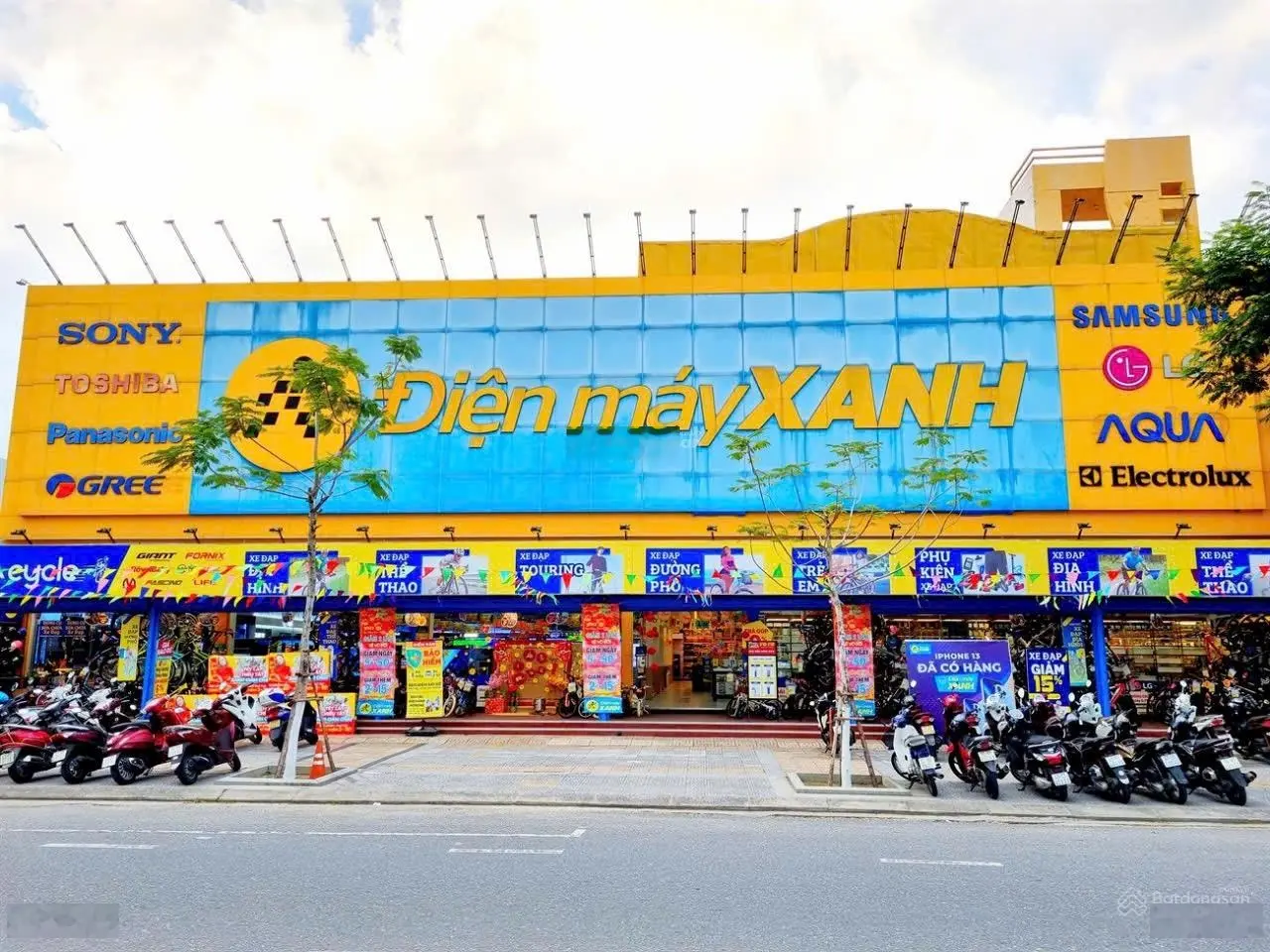 Bán Nhà Siêu Vip Đường Số 22, Phước Long B, DT 14x60 Full Thổ, thu nhập 200tr/TH, Giá 92 tỷ