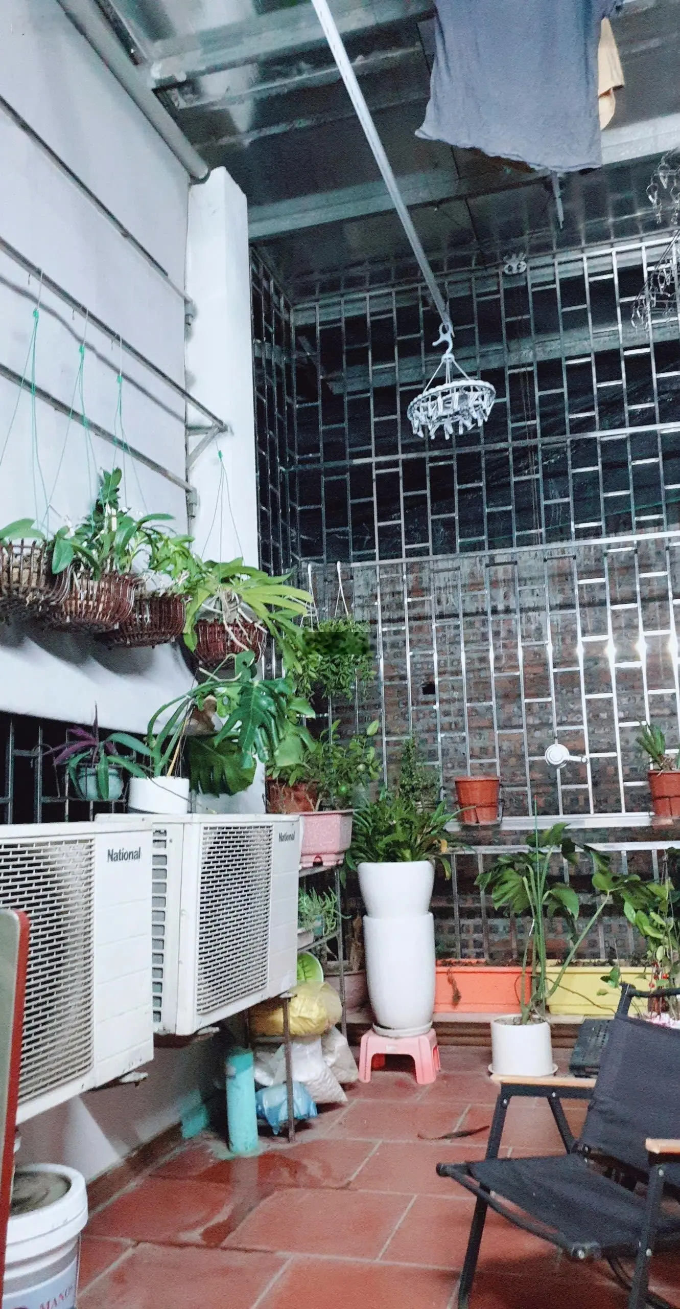 Chính chủ bán gấp nhà tại Làng Cam Cổ Bi, Gia Lâm, Hà Nội. Ngõ bàn cờ ô tô chạy vòng quanh