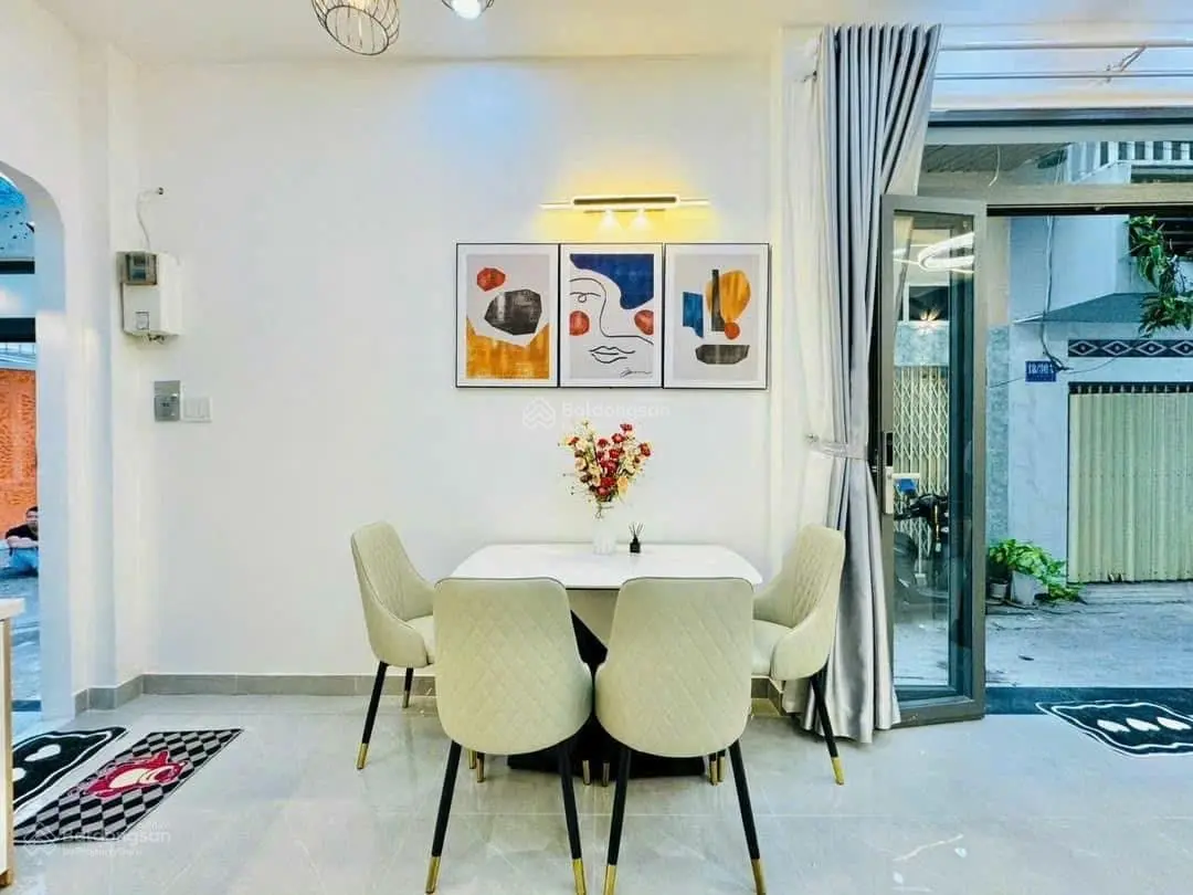 Nhà hẻm xe hơi cách MT 3 căn Tăng Bạt Hổ Phường 11 Quận Bình Thạnh