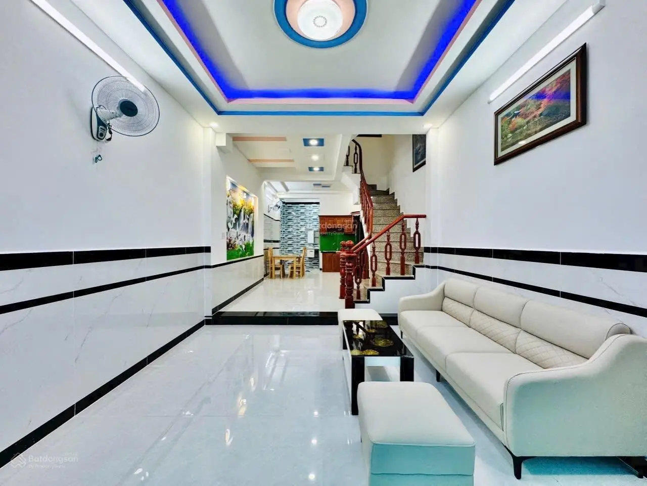GIÁ CHỐT 2Tỷ250triệu Nhà Thủ Đức 60m2, nằm giữa Giga Mall và Vạn Phúc City