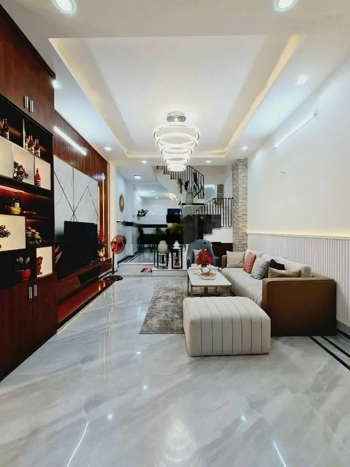 Ra nhanh nhà 1T2L Nguyễn Văn Mai, P.Võ Thị Sáu, Quận 3, DT 48m2, Giá 3tỳ950, nhà đang trống, SHR