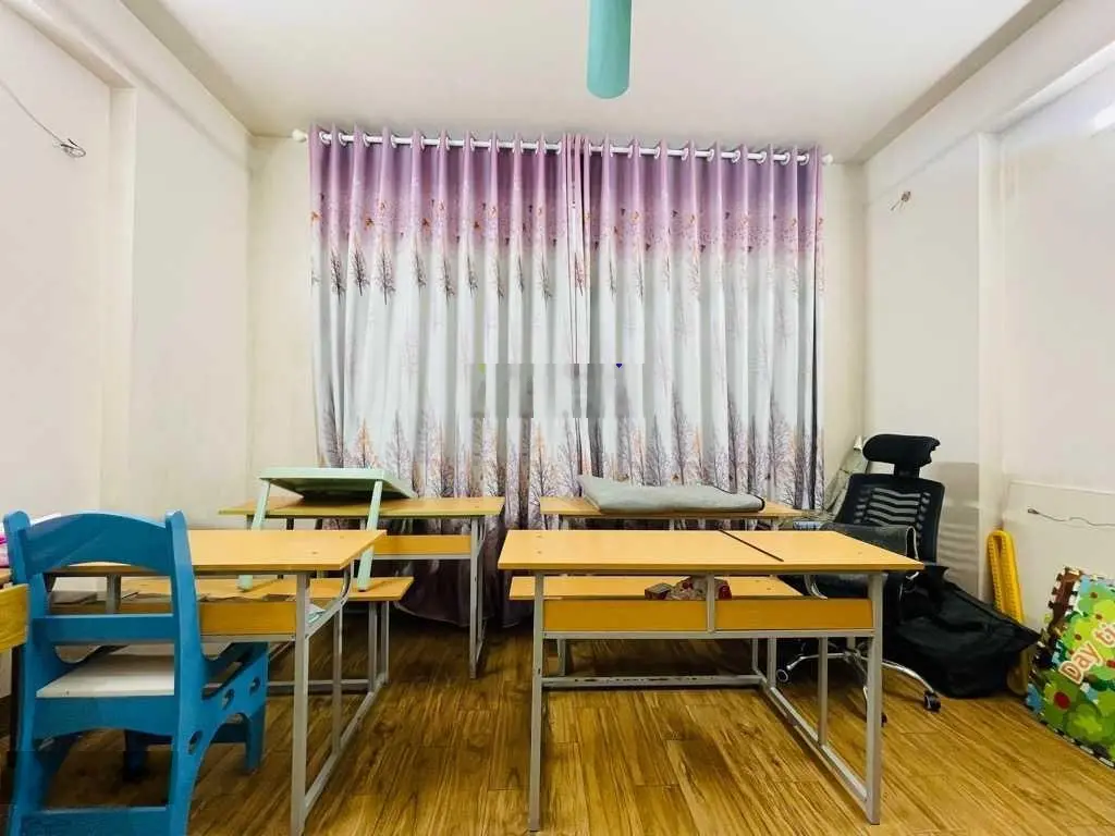 BÁN NHÀ ĐẠI LỘ THĂNG LONG,THIẾT KẾ HIỆN ĐẠI, NGÕ NÔNG, Ô TÔ VÀO NHÀ 5 tầng - 60m2-mt 4.3m- giá 13tỷ