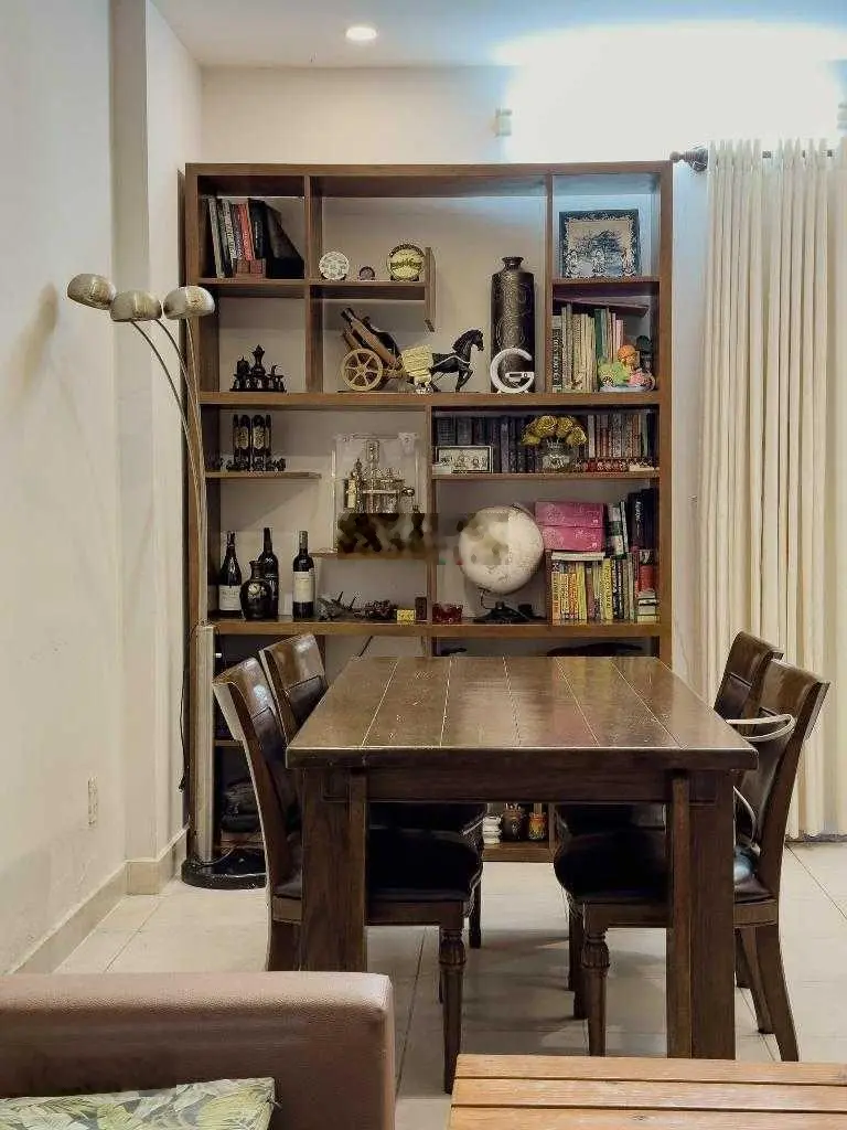 VIP!!! Siêu phẩm villa phong cách Đà Lạt gần công viên làng hoa, 8x15, 2 tầng, cực chill