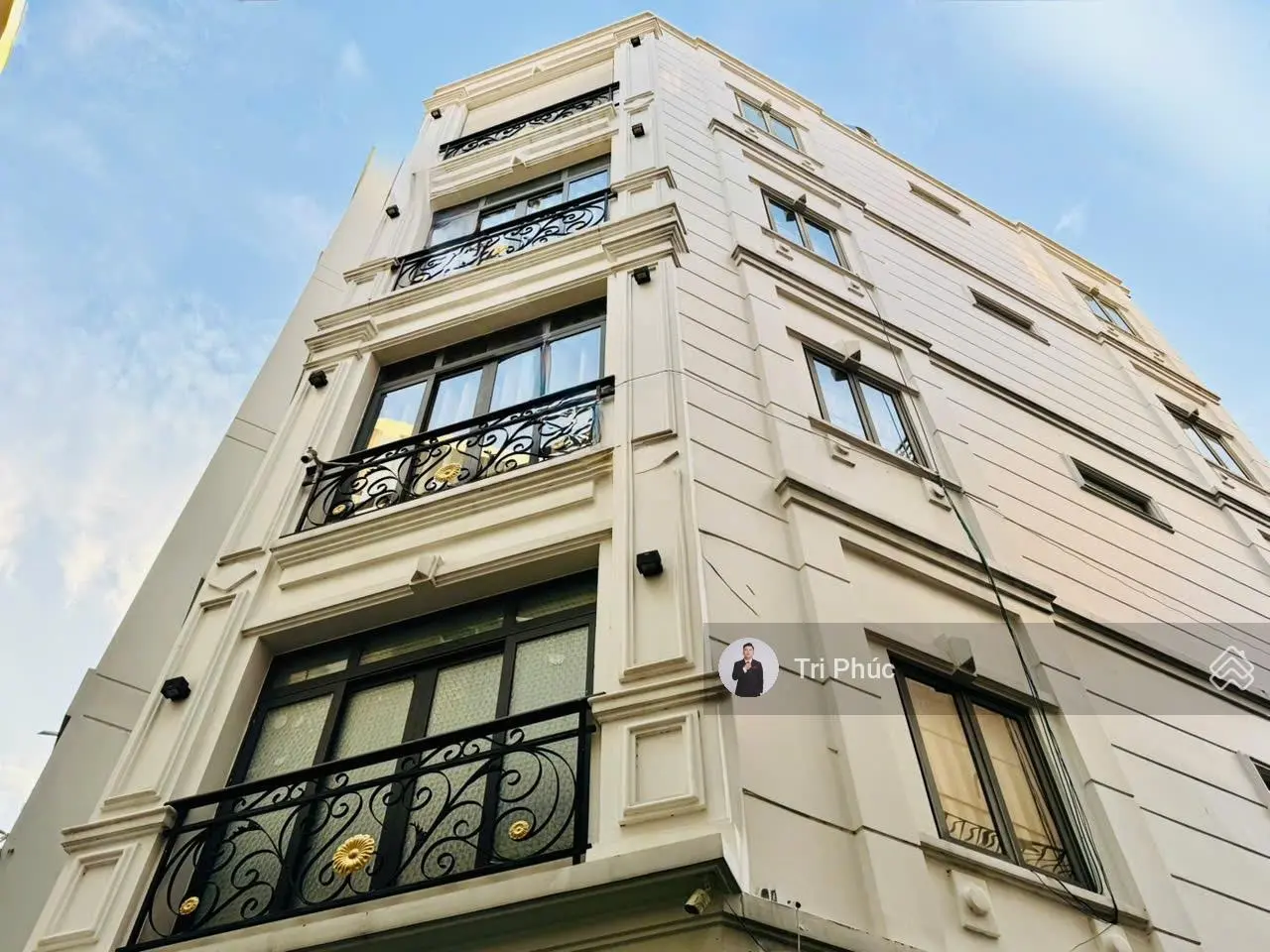 Chỉ 9.Xty Nhà 5 Tầng Xe Hơi Đậu Trong Nhà 45m2 4PN Ngay Ngã Tư Phú Nhuận Phan Đăng Lưu