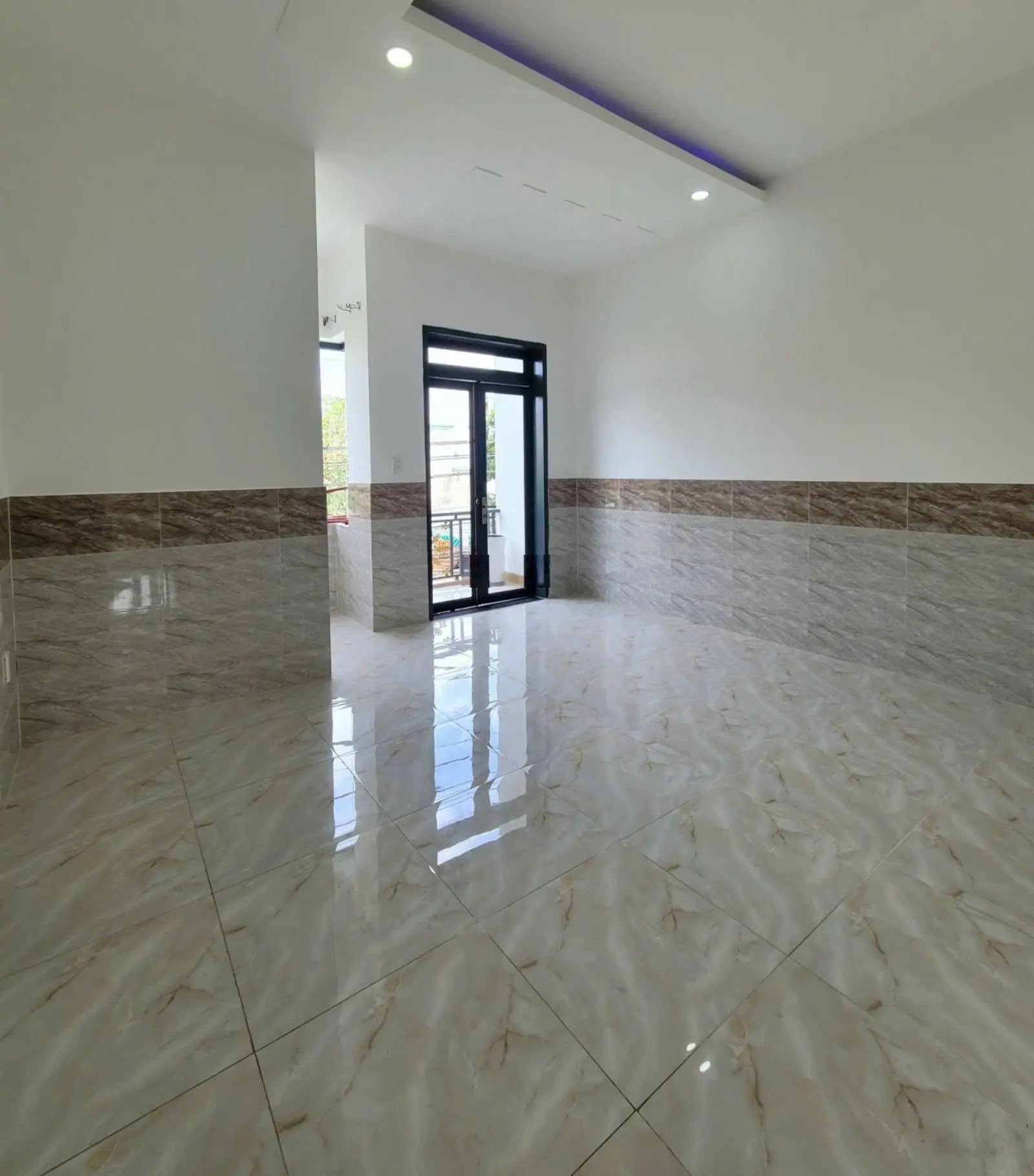 2,55 tỷ bán nhà 2 mặt tiền trước và sau gần KCN Vsip1, P. An Phú, Tp. Thuận An