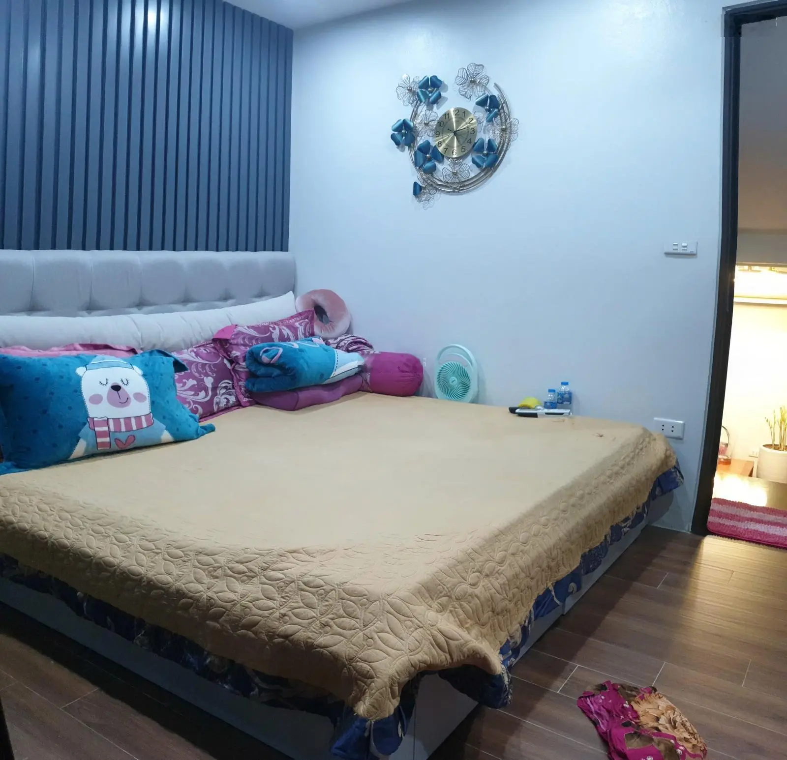 Chính chủ bán gấp nhà tại Làng Cam Cổ Bi, Gia Lâm, Hà Nội. Ngõ bàn cờ ô tô chạy vòng quanh