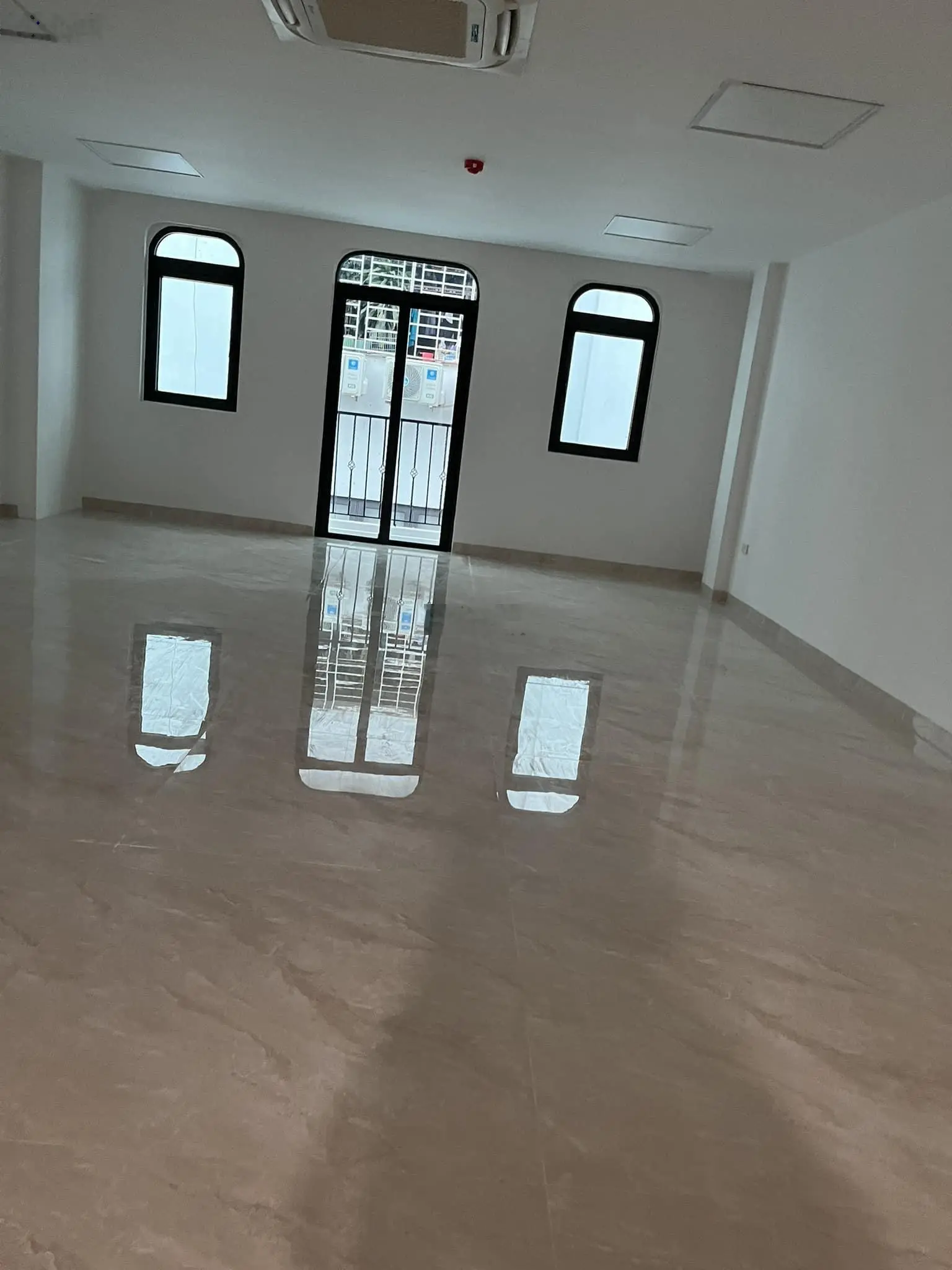(SIÊU PHẨM) Bán nhà mặt phố Vũ Phạm Hàn Xuân Quỳnh 82mx7T thang máy thông sàn vỉa hè KD VP spa CG