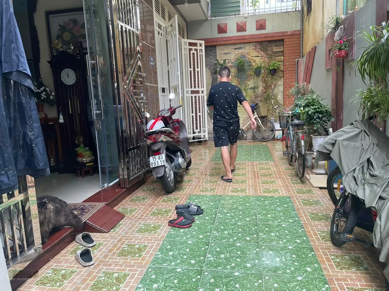 Nhà đẹp ngõ nông Hồ Sen Phố . Giá chỉ 2ty850. LH 0947 800 ***