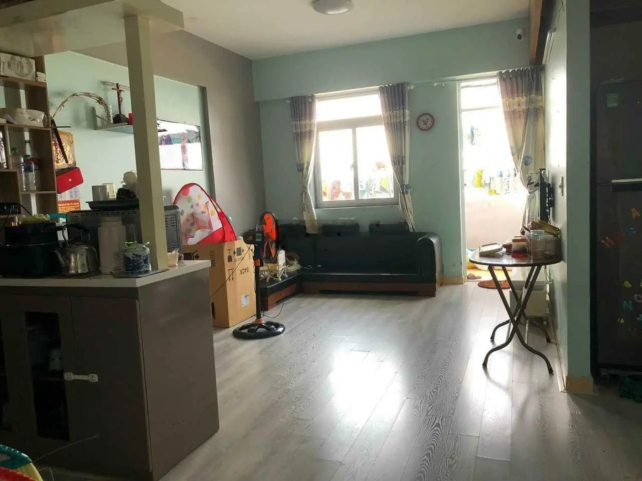 Cần bán căn hộ chung cư Lê Thành Khu A s71m2, 2 phòng ngủ căn góc hướng ĐN thoáng mát. Giá 1tỷ700