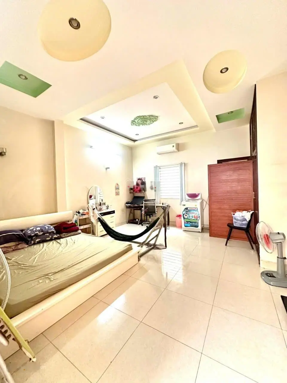 Bán nhà đẹp 4 tầng, xe hơi ngủ trong sân, Đường Kha Vạn Cân, Linh Tây, Thủ Đức,130m2, giá hơn 8 tỷ
