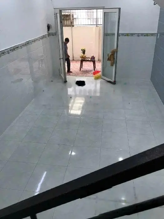 Giảm mạnh còn 5,1 tỷ 106,9m2 - ngang 7,27m 2 tầng - ngay chợ Hiệp Bình Phước QL13 - ôtô vô ra