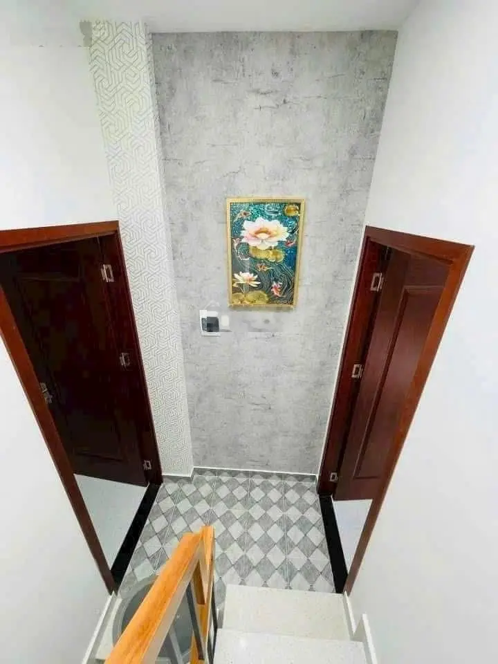 Hàng hiếm nhà mặt hẻm 6m nguyễn văn công, p3, gò vấp. giá 2,250 tỷ- 54,6m2, nhà 2 tầng