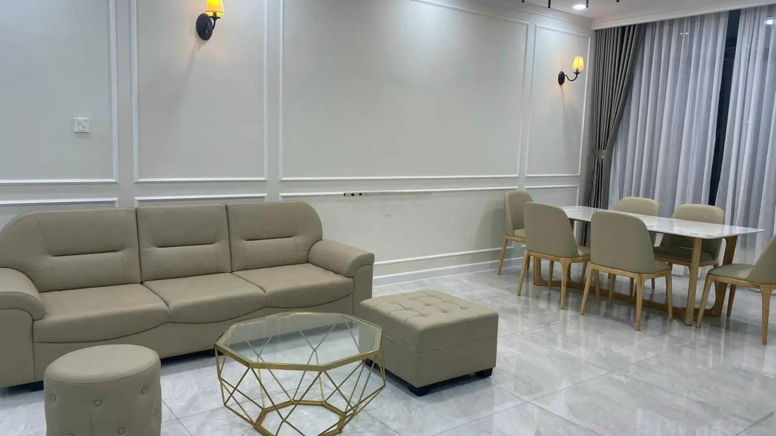 Kẹt tiền bán gấp căn nhà biệt thự Lavila - Full nội thất cao cấp, 12,2 tỷ - LH: 0902 781 ***