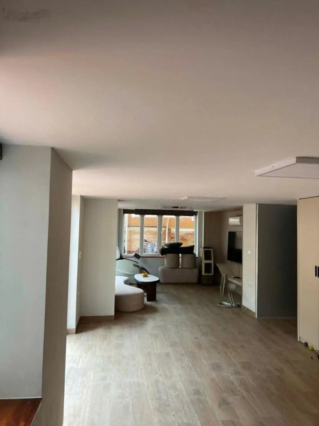 Bán biệt thự Ngọc Thụy, Long Biên, DT: 320m2 - LH: 0989819365