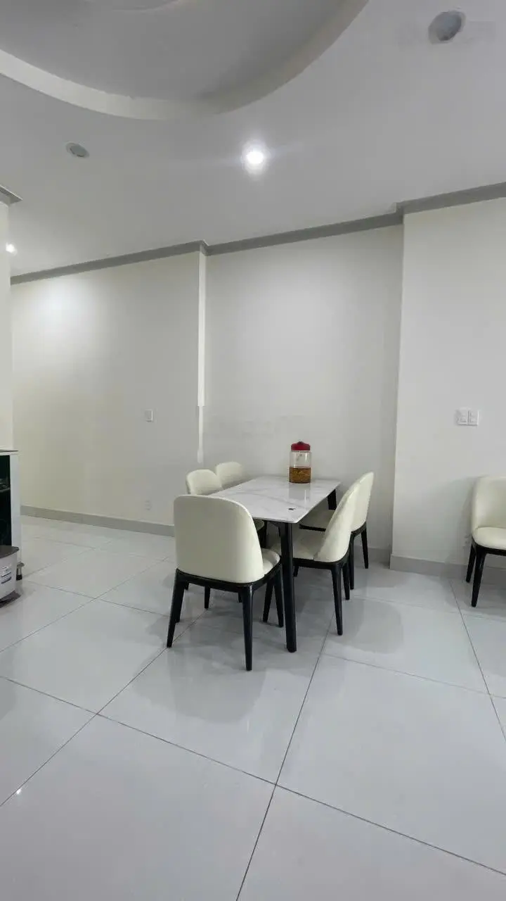 BÁN NHÀ RIÊNG TẶNG HẾT NỘI THẤT TẠI PHÚ MỸ, THỦ DẦU MỘT, BÌNH DƯƠNG