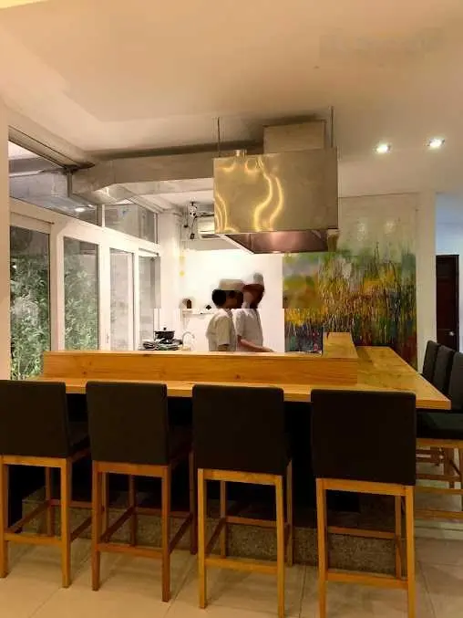 Bán biệt thự 12x17m (198m2) HĐT nhà hàng 69,902 triệu/th 0909 924 ***