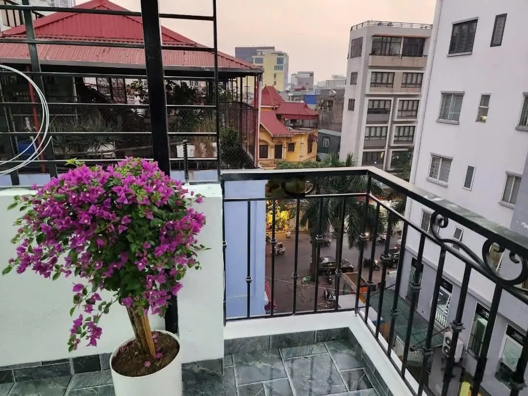Siêu hiếm - ĐĐ - phân lô - vỉa hè đá bóng - kinh doanh đỉnh - 6 tầng thông sàn - chỉ 10 tỷ
