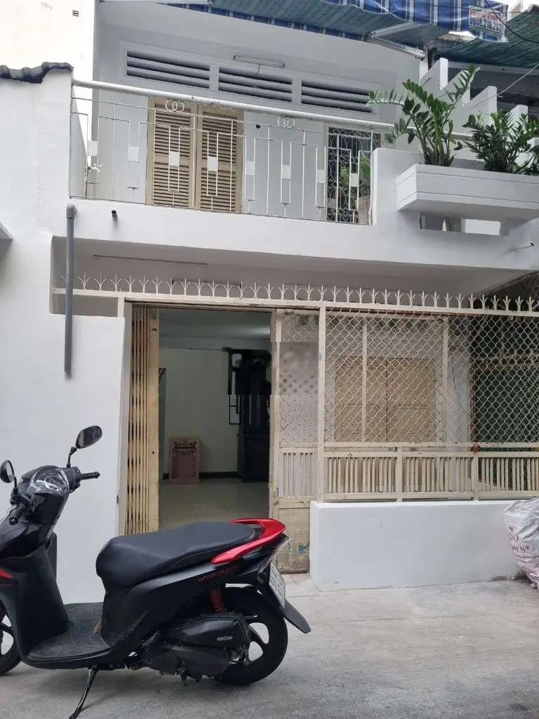 Hiếm!! Nhà ngang 5.3m nở hậu hẽm xe hơi 86/ Ông Ích Khiêm
