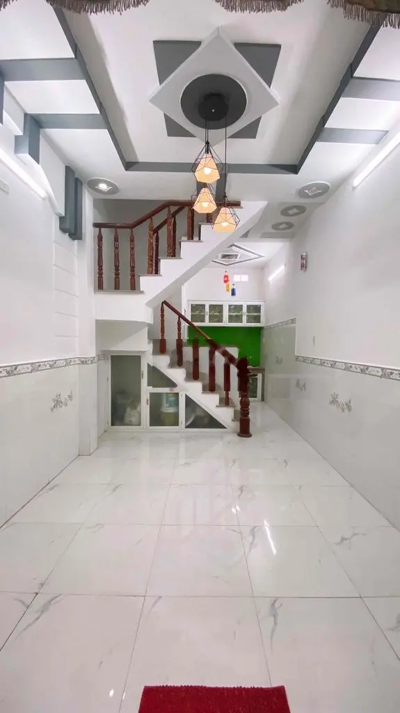Bán Gấp Nhà SHC 3.2x7,3 lầu,1 tỷ420tr,hiệp thành 13.q12