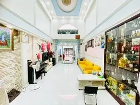 MTKD - Đường Bà Triệu - Nhà 4 Tầng - Nội Thất VÍP - DT: 140m2 - Vị Trí Đắc Địa - Giáp Quận 12