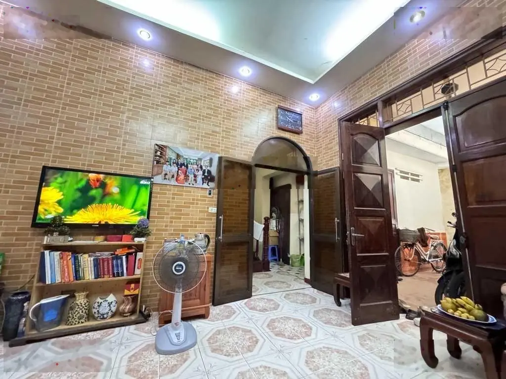 Bán nhà mặt phố Nguyễn Quý Đức - sau QH thành căn góc 2 mặt đường *128m2 - mặt tiền 10m