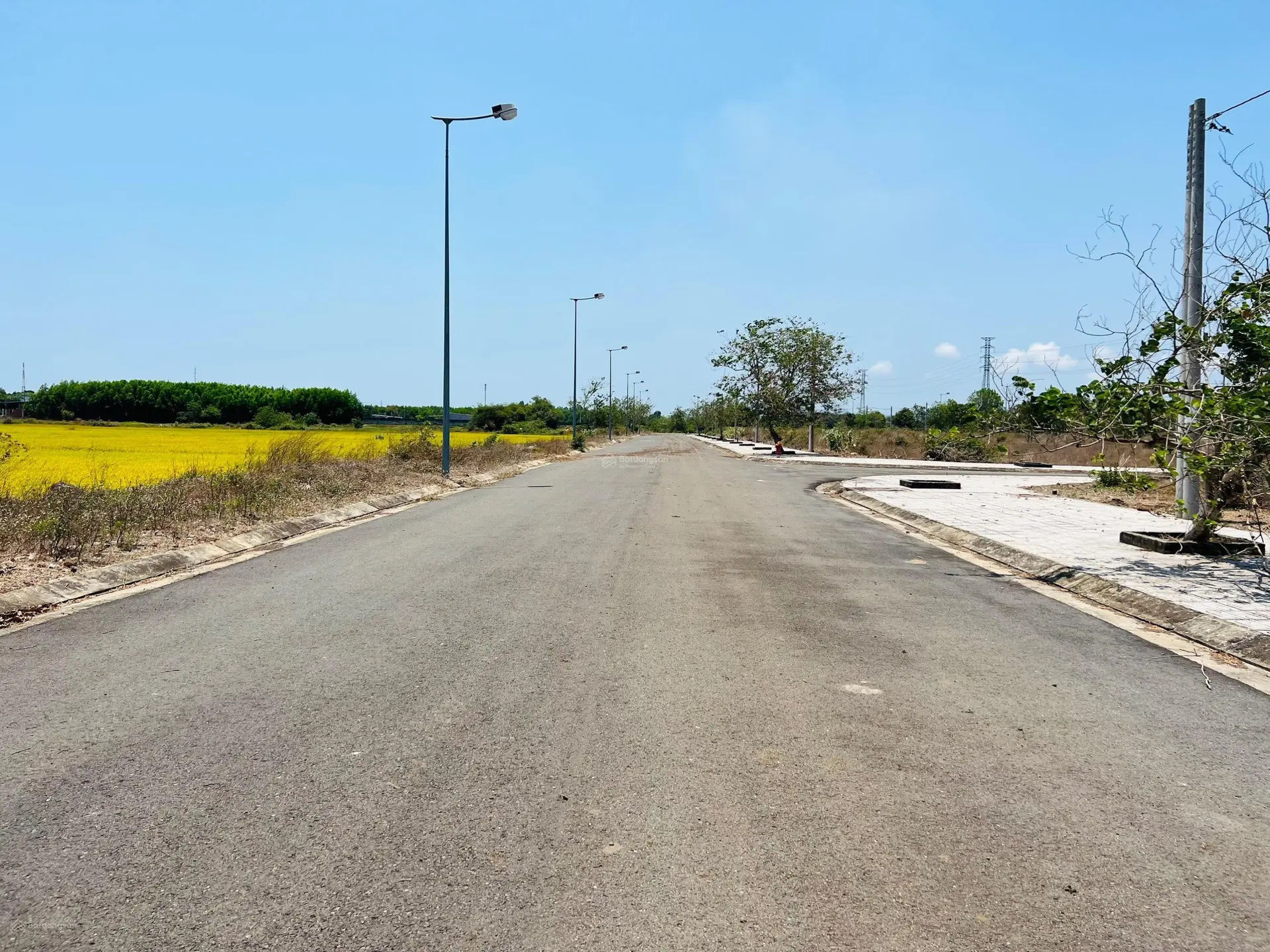 950 triệu - quá rẻ luôn ạ TĐC Phạm Hùng cập hông KCN