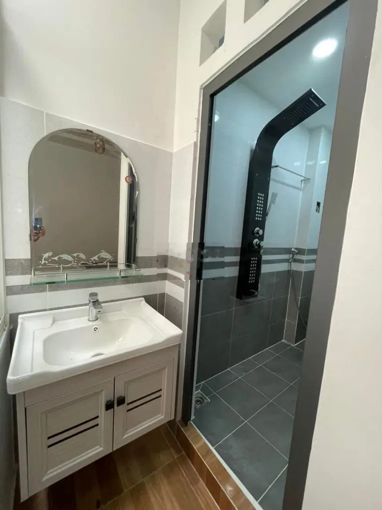 Nhà đẹp! Hẻm xe hơi Lê Quang Định Bình Thạnh 70m2 chỉ 7,59tỷ