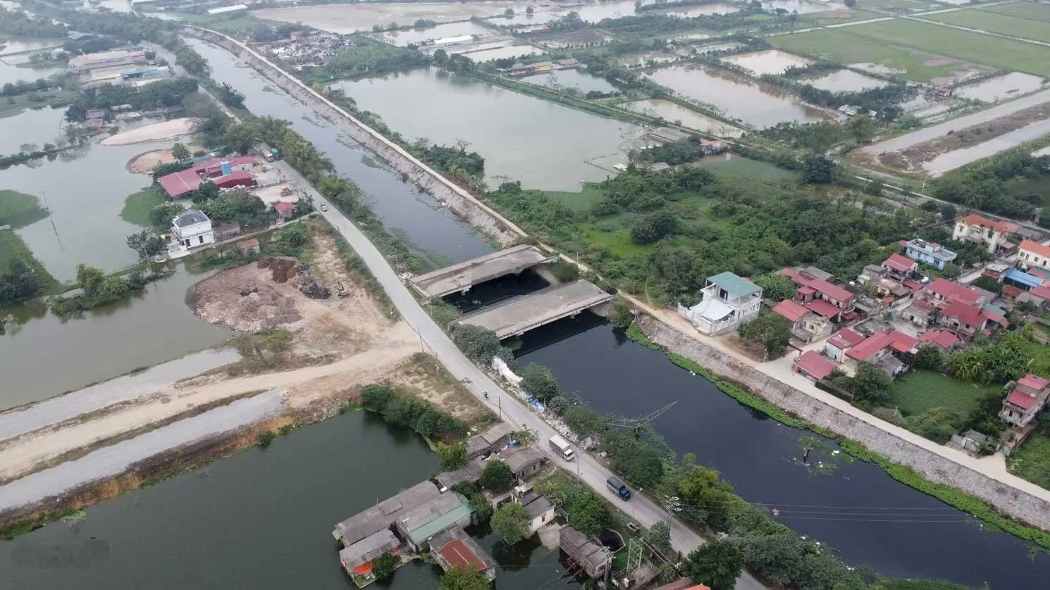 Bán lô đất đấu giá 121.9m2, MT: 5,5m Tri Trung - Phú Xuyên 0974 681 ***