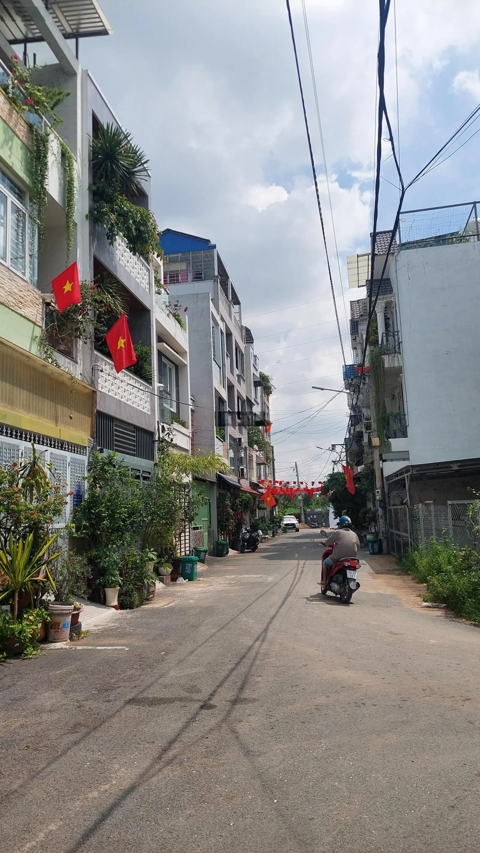 Bán nhà hẻm xe hơi - đẹp ở ngay linh đông gần chung cư 4s - 88m - 4 tầng - 4pn - 8.7 tỷ.