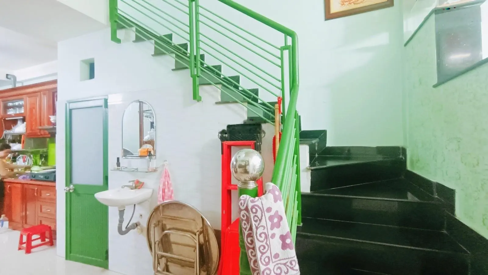 Bán nhà HXH- Nguyễn Hồng Đào - Tân Bình - 60m2- 5 Tầng - mới tinh- ở ngay - Chỉ 6 tỷ 2